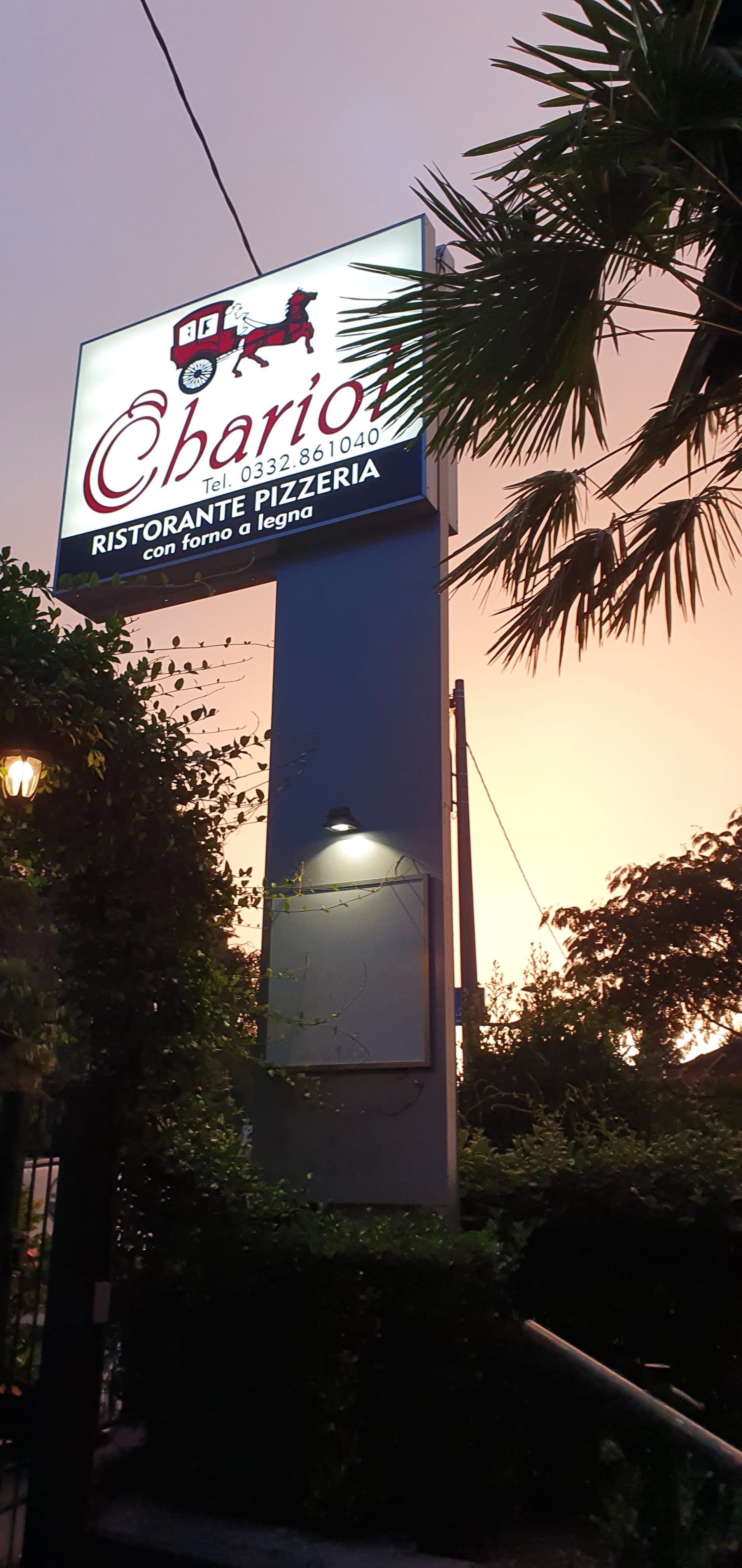 Immagine di copertina del ristorante Chariot