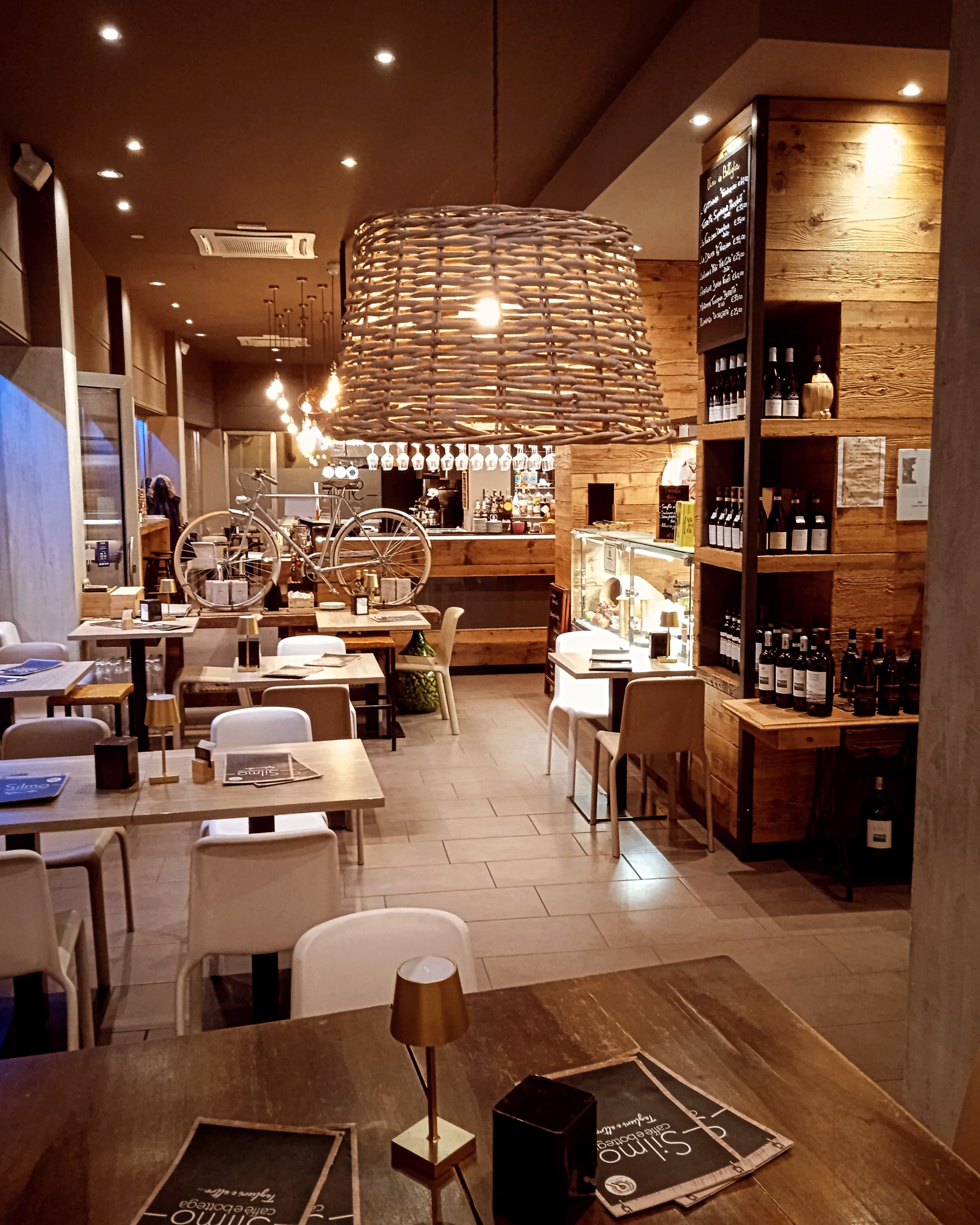 Silmo &bull; Caffè e Bottega - Ristorante a Borgosesia