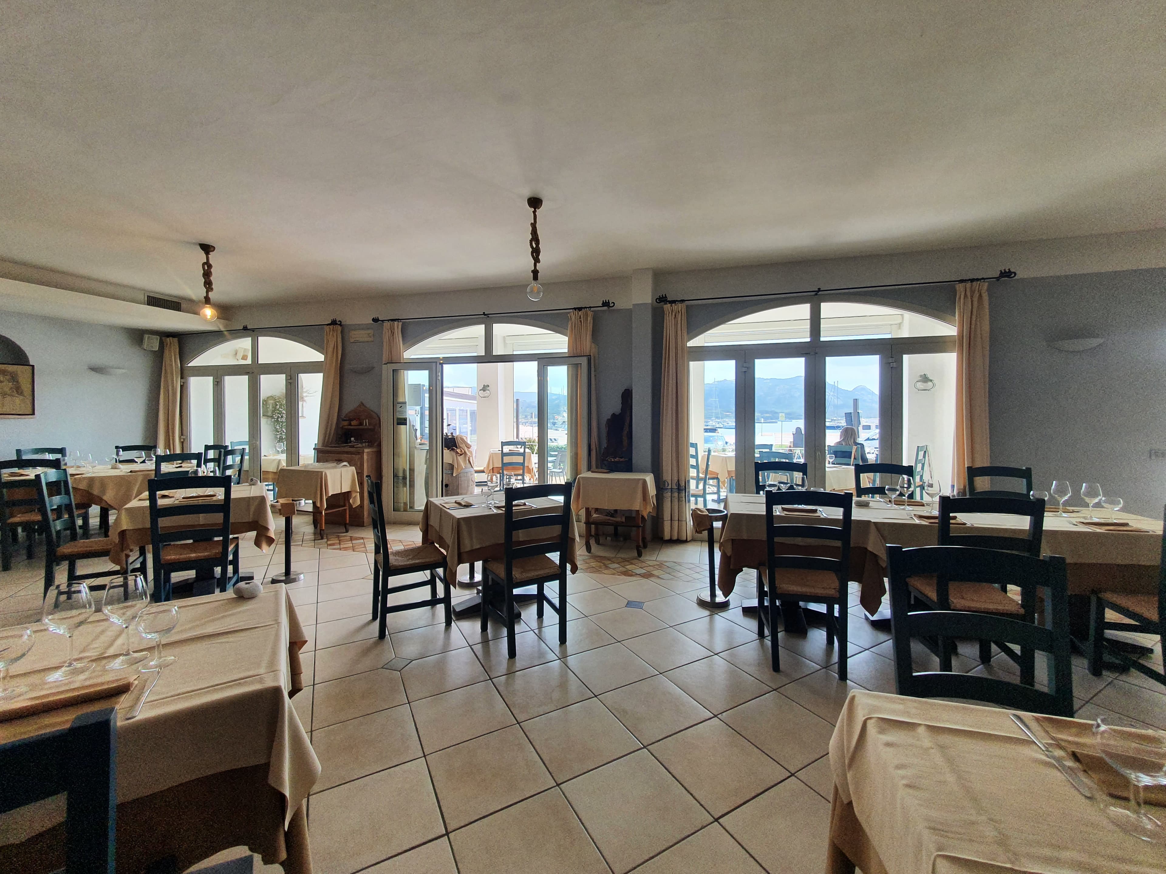 Osteria del porto da Lorenzo - Ristorante a Cannigione