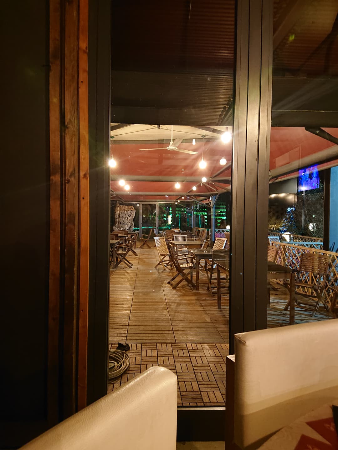 Immagine di copertina del ristorante Mami Burger and pizza