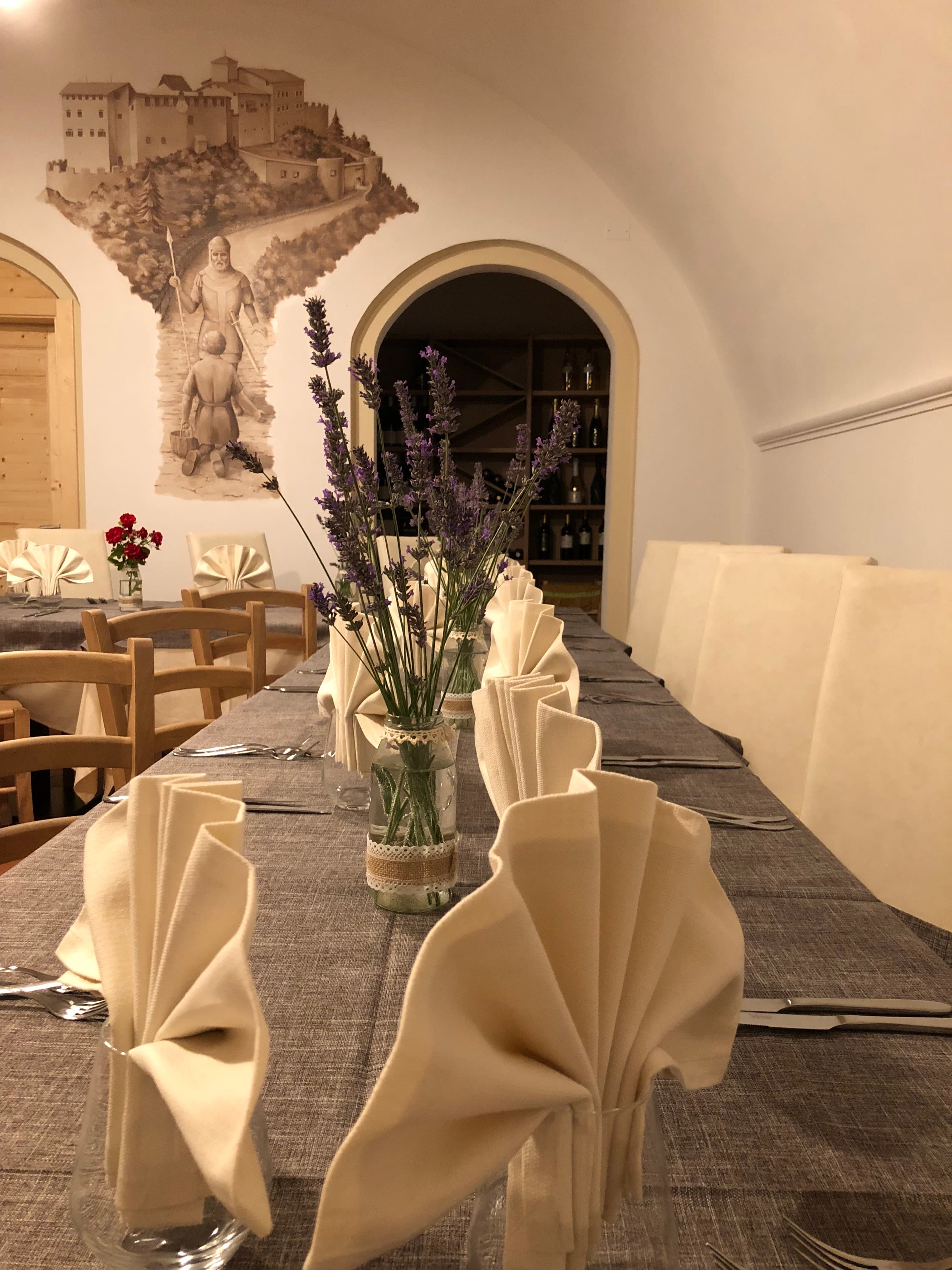 L'OSTERIA - food &amp; drink - Ristorante a Stenico
