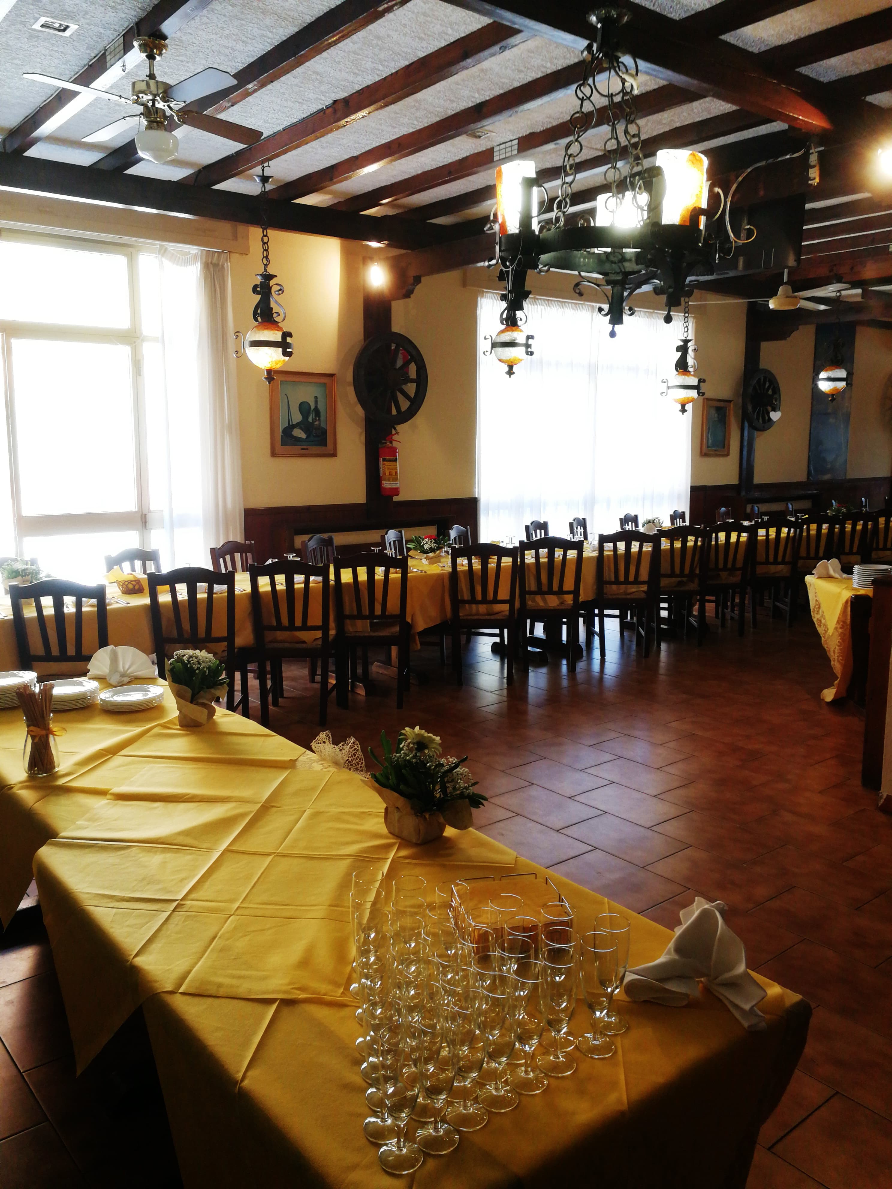 Ristorante Cento Fontane Di Carnevale Silvia Pasqualina - Ristorante a Mirto