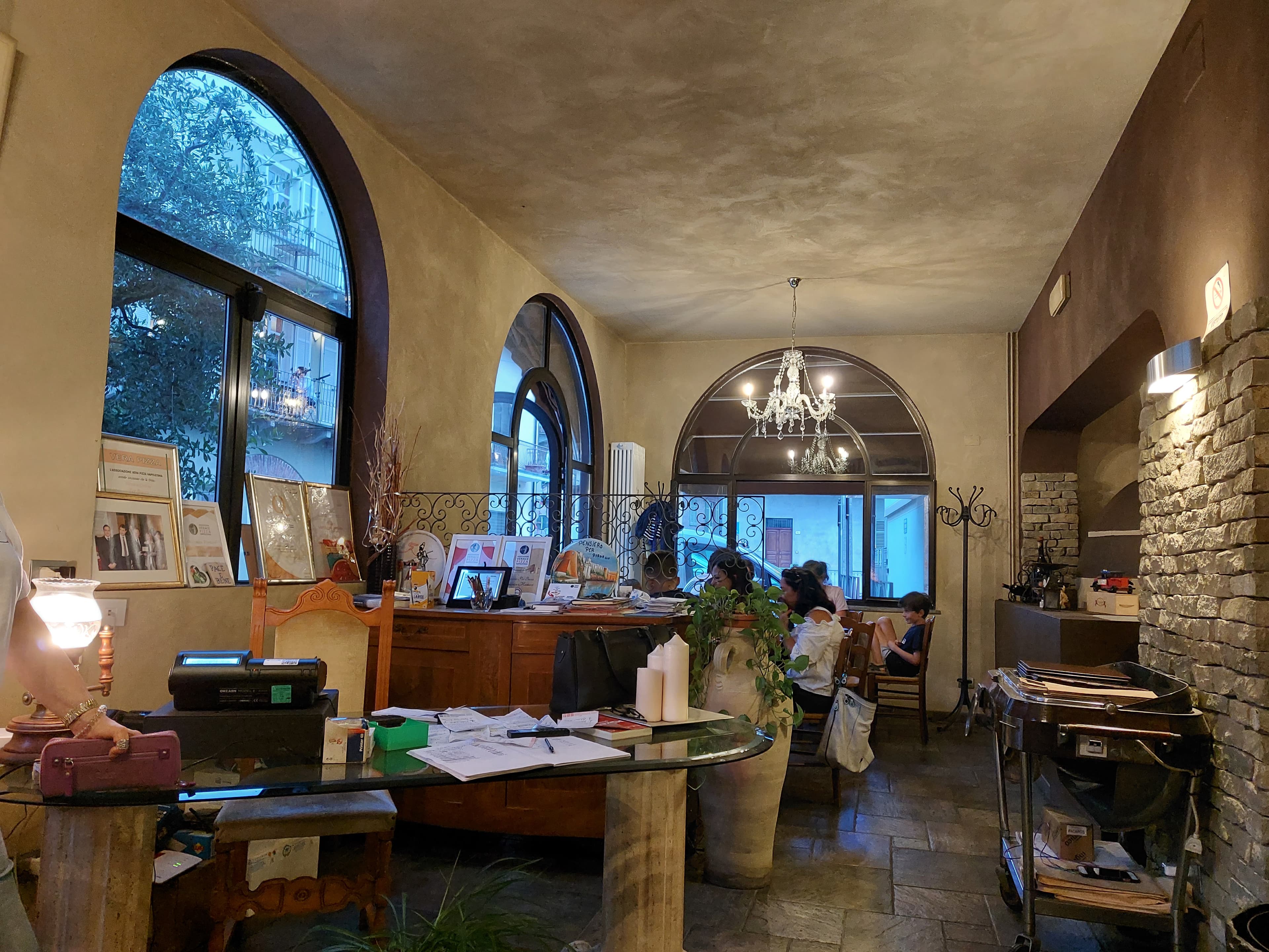 Osteria Pizzeria Per Bacco - Ristorante a La Morra