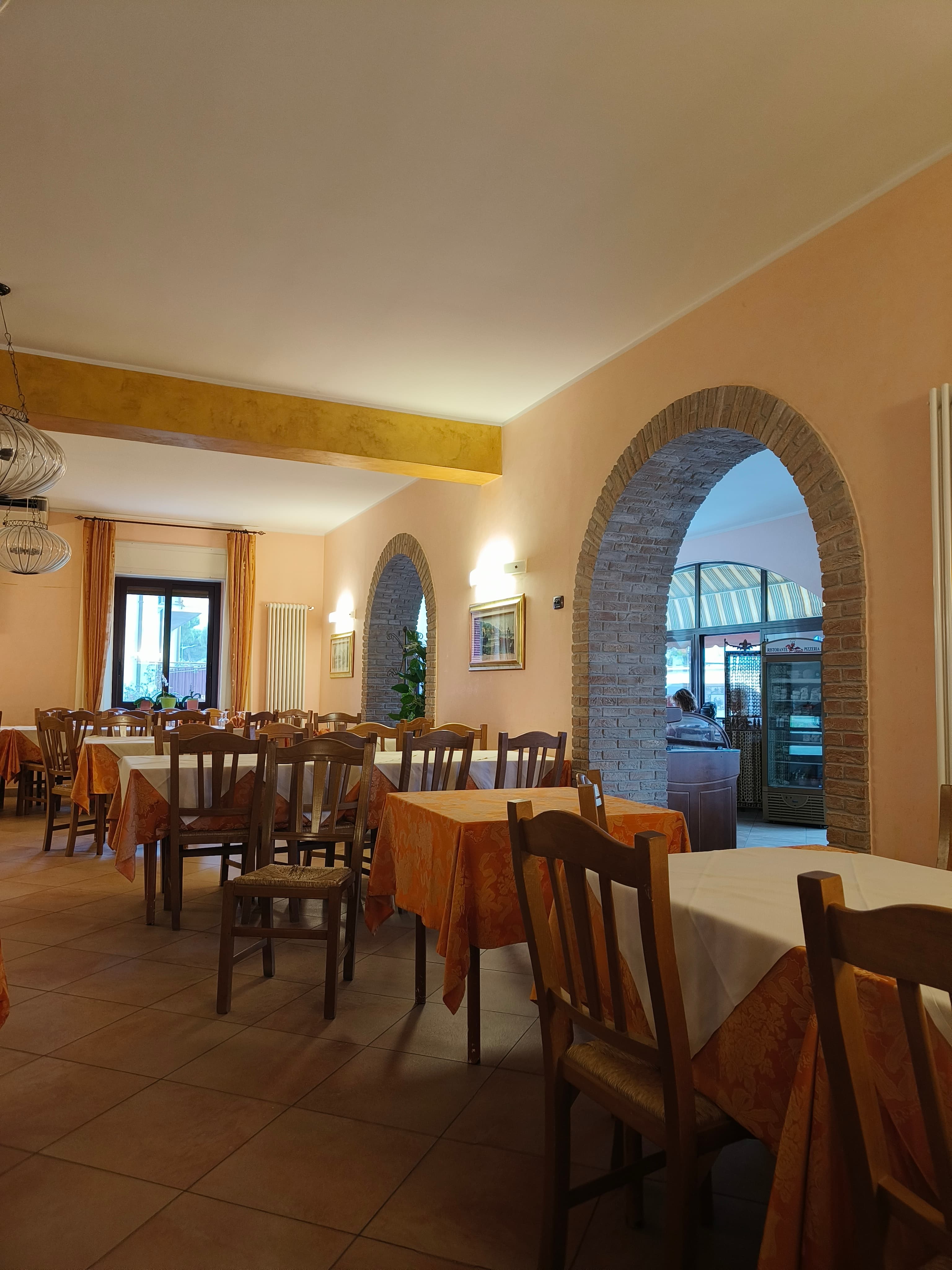Ristorante La Volpe Pino - Ristorante a Marina