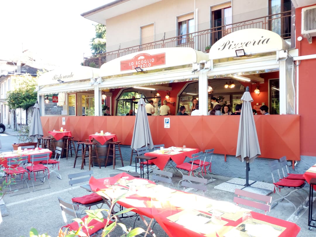 Immagine di copertina del ristorante Lo scoglio di Brolo