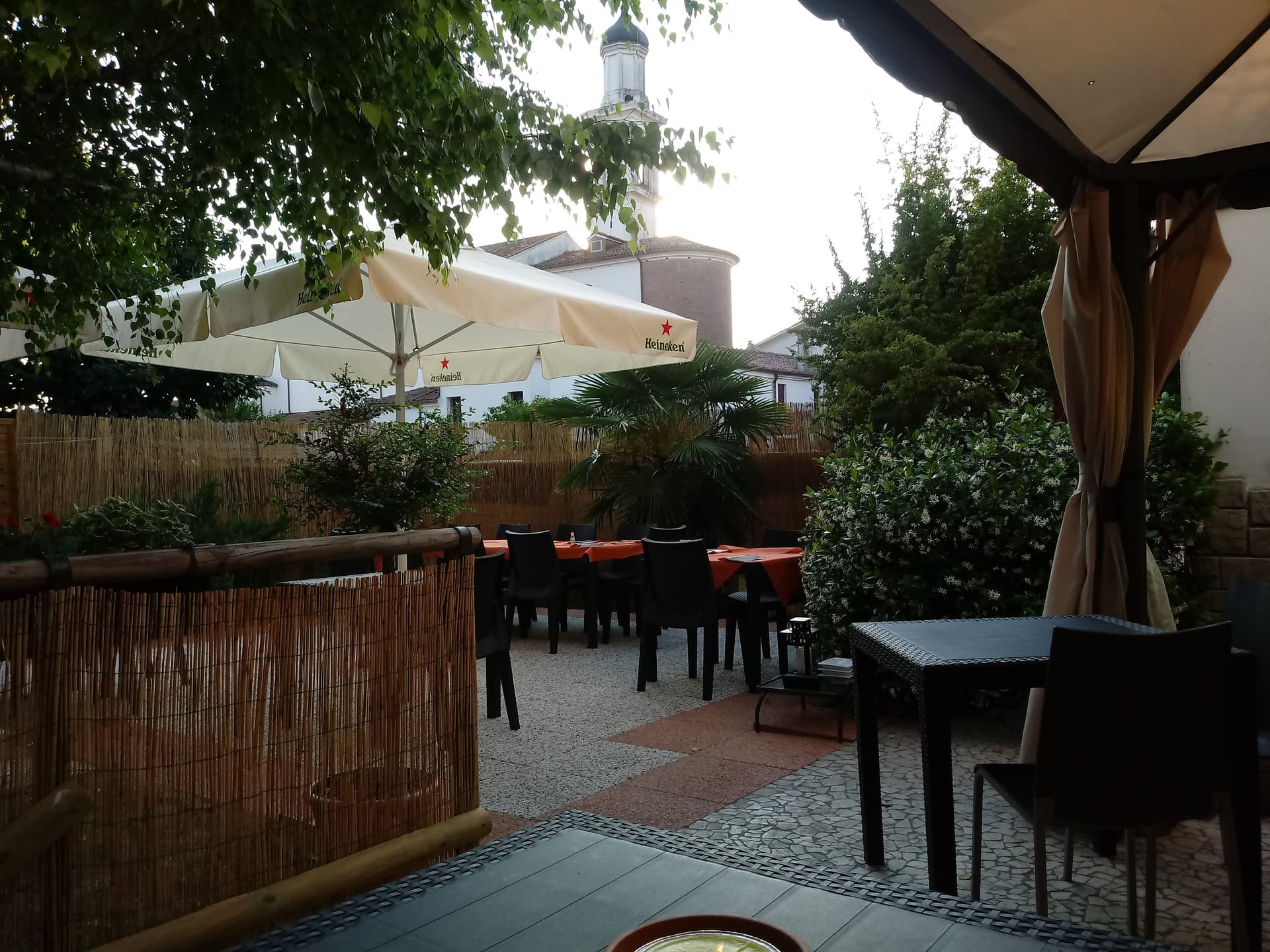 Ristorante Pizzeria GEKO