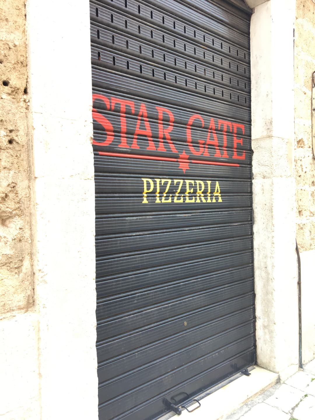 Immagine di copertina del ristorante Stargate panzerotteria pizzeria
