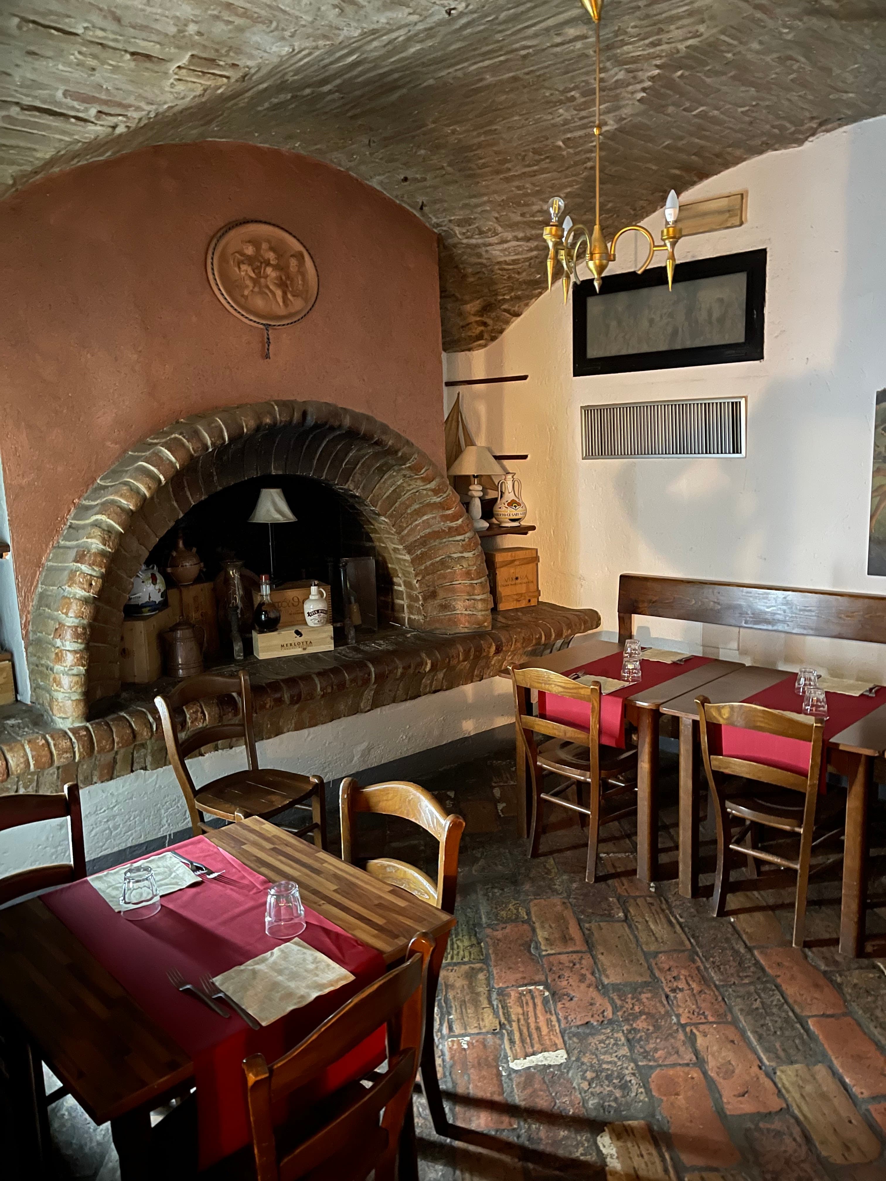 La Taverna Di Roberto - Ristorante a Bologna