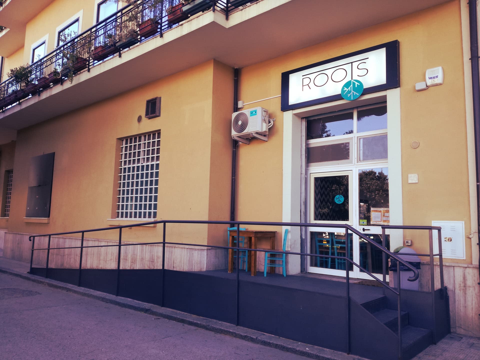 Ristorante Roots