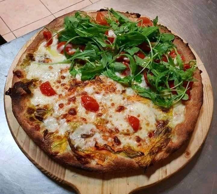 Immagine di copertina del ristorante Pizzeria La Livella di Giarola Rina