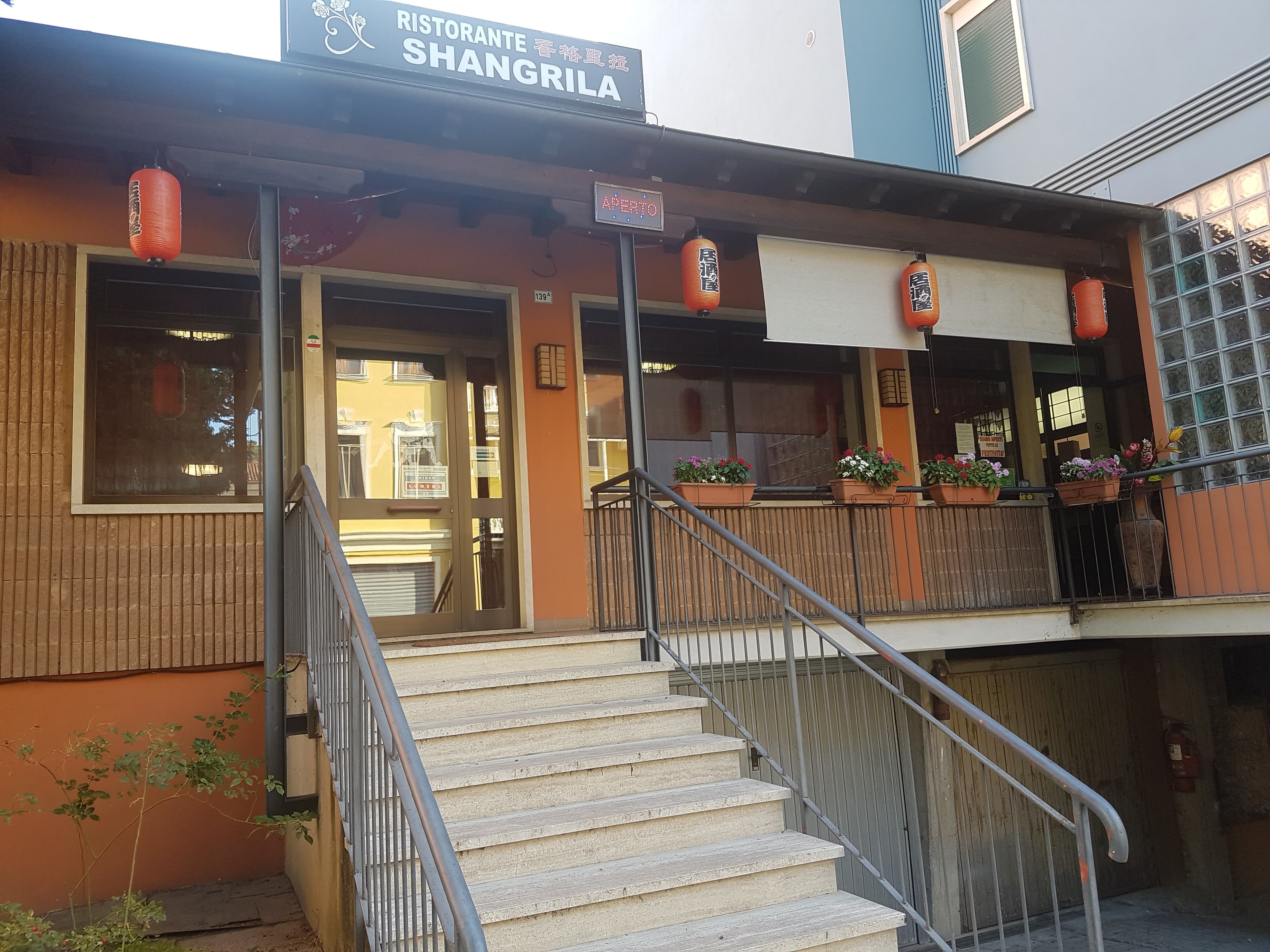 RISTORANTE SHANGRILA - Ristorante a Valdagno