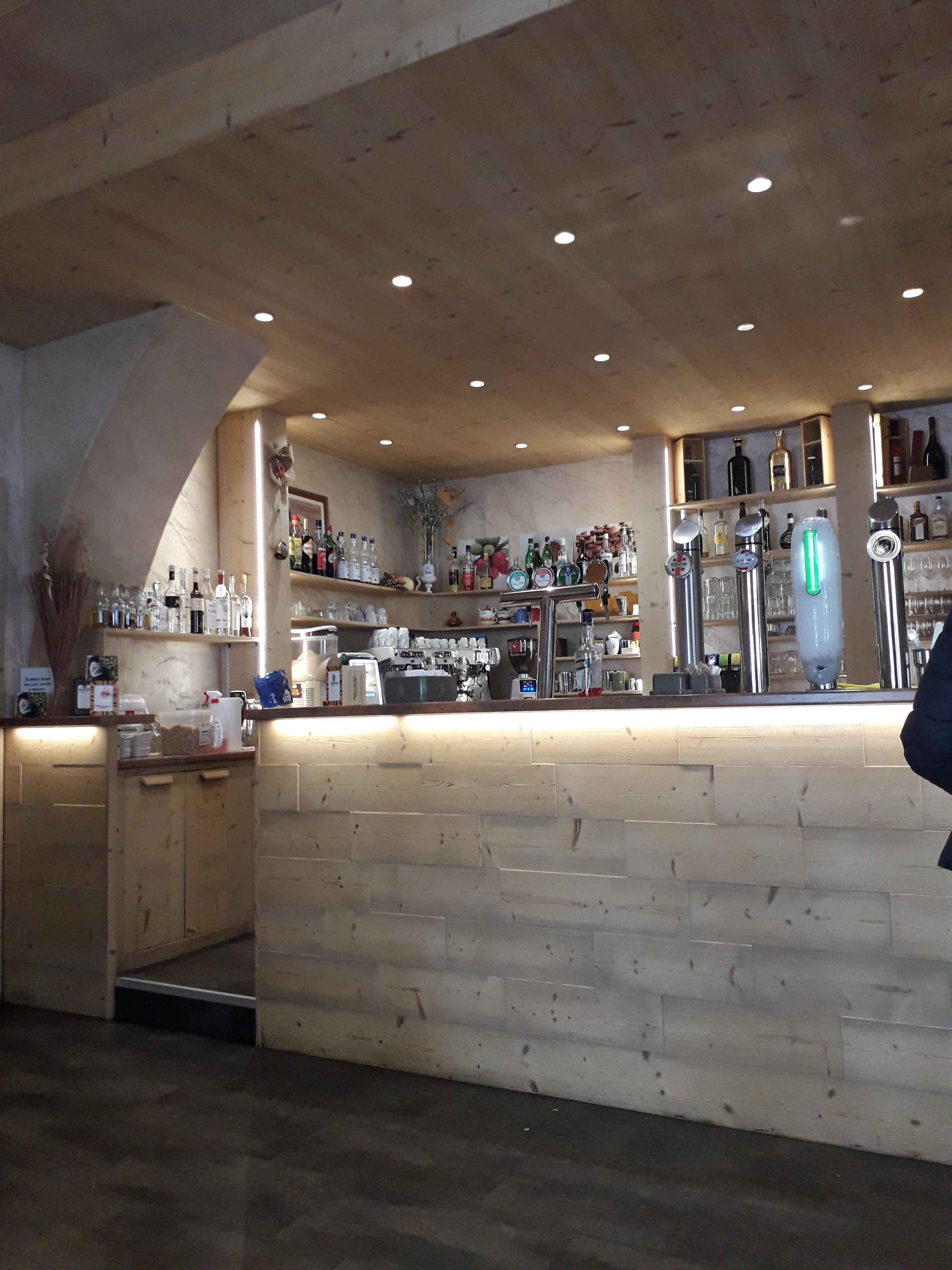 Pizzeria Ristorante AL RIO - Ristorante a Auronzo di Cadore