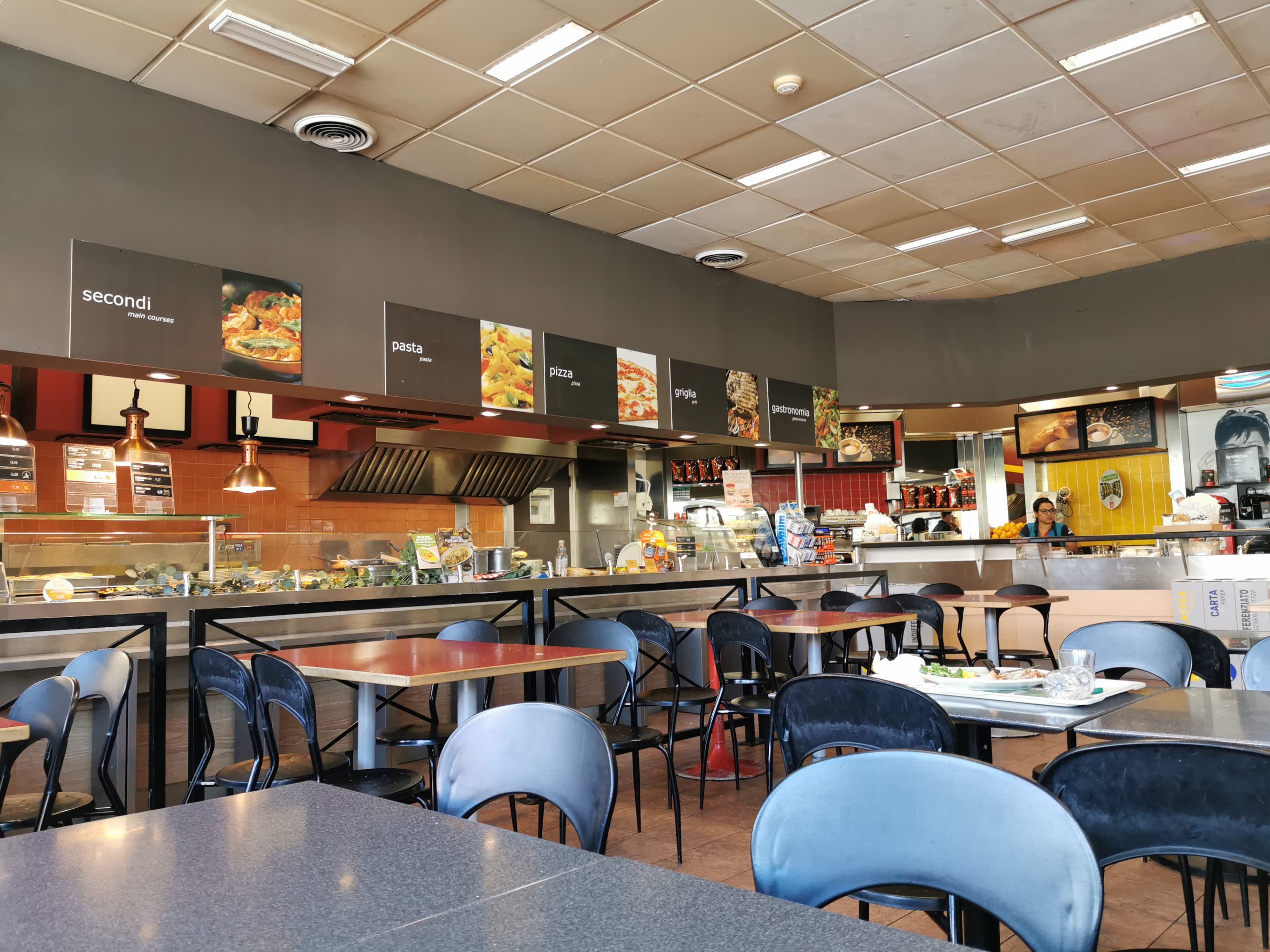 Autogrill Valleggia Nord - Ristorante a Valleggia