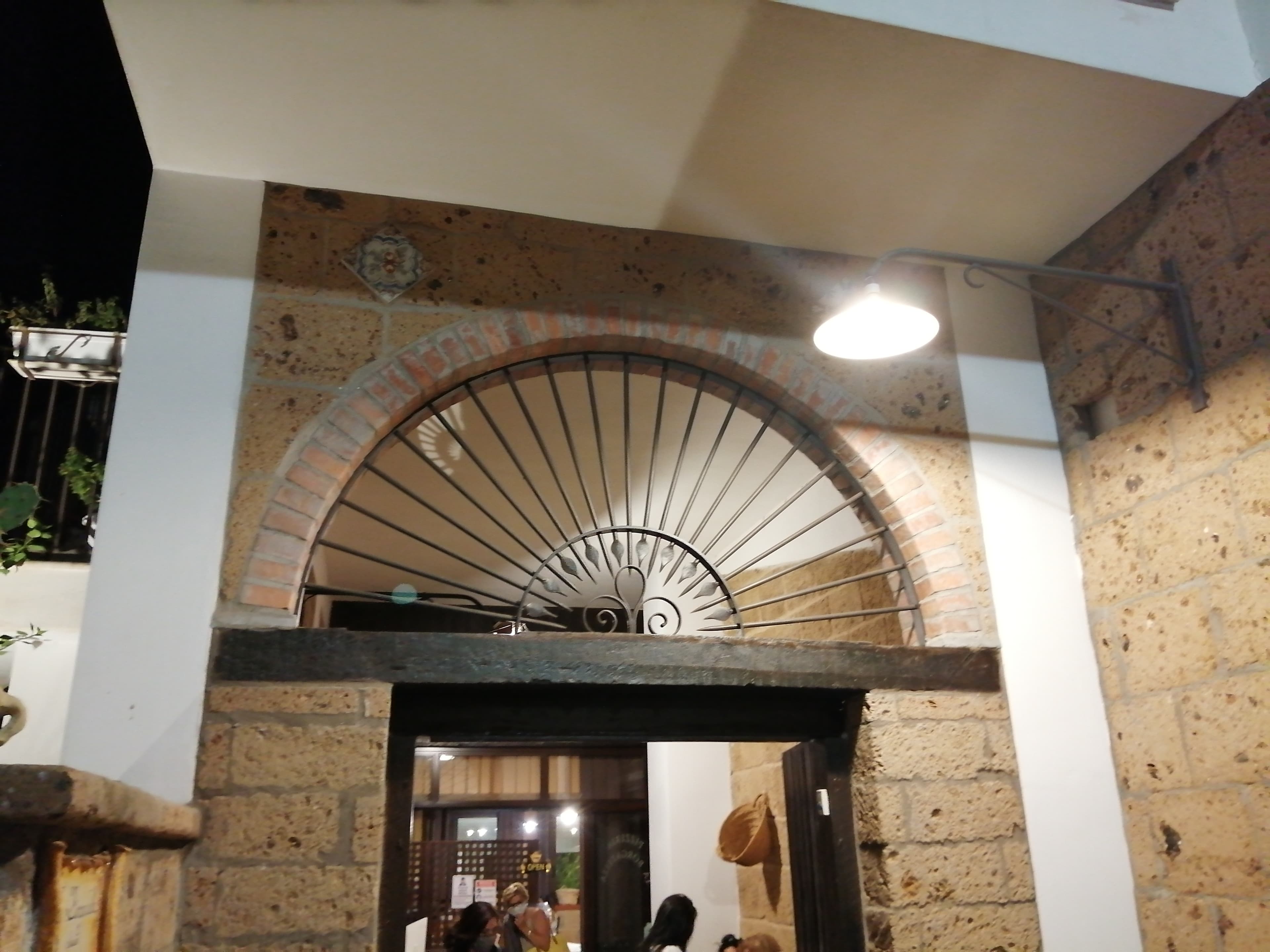 Pizzeria La Borgatella - Ristorante a Parrini