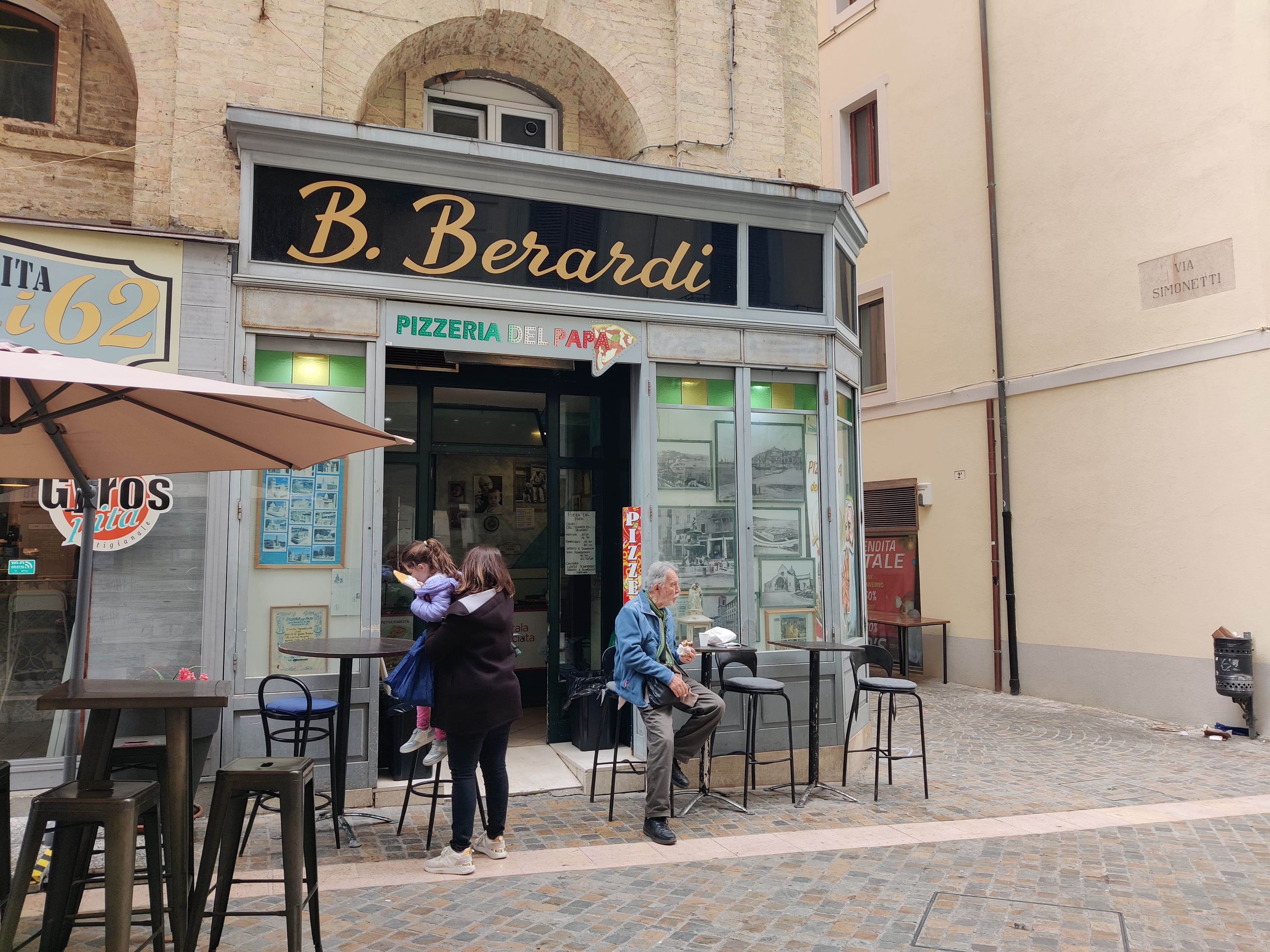 Pizzeria Del Papa - Ristorante a Ancona