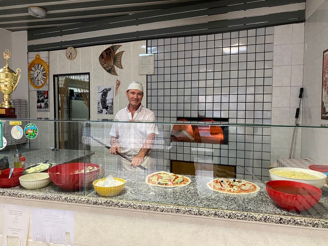 Immagine di copertina del ristorante Pizzeria Portavia Di Liggia Marina