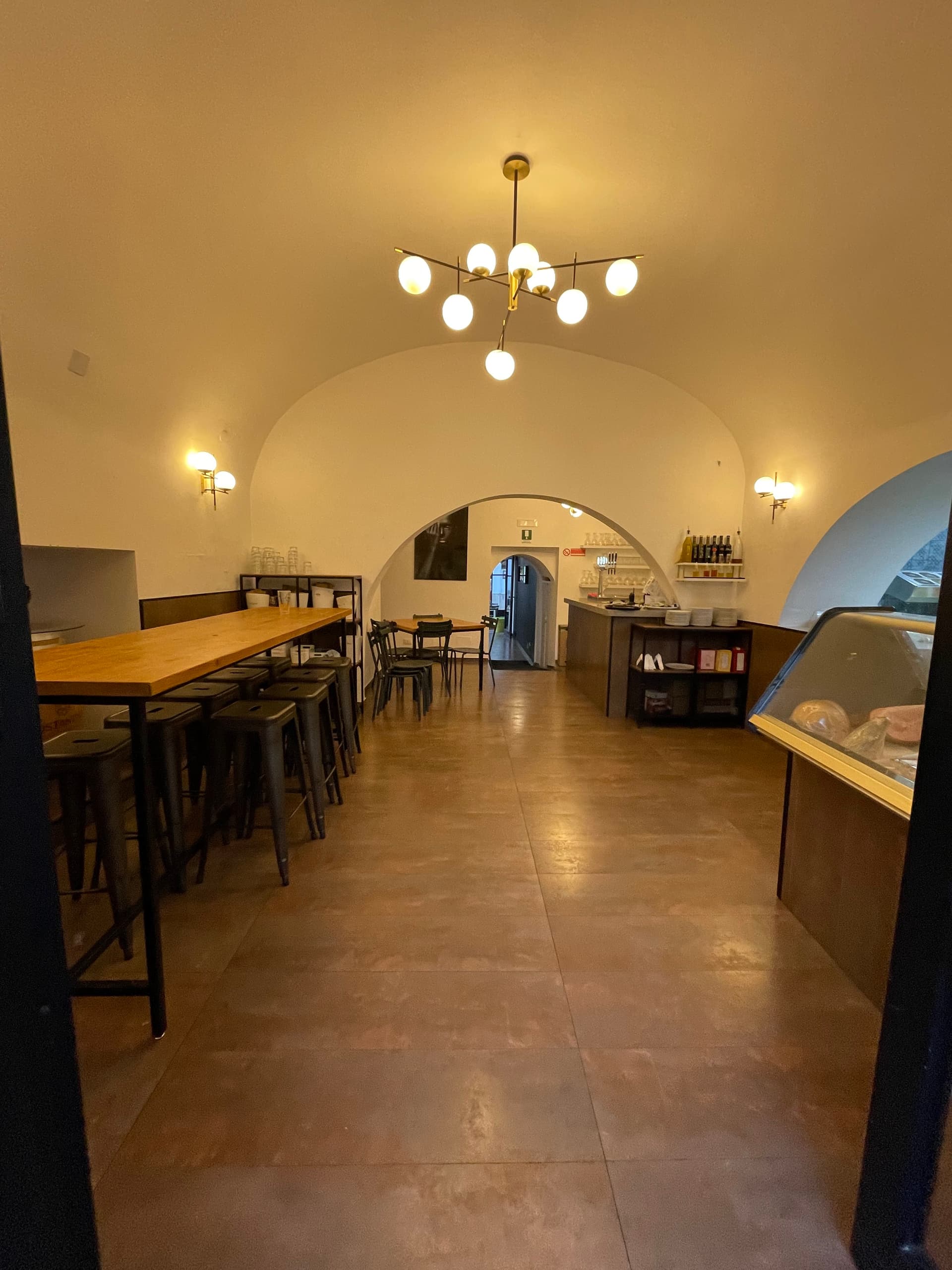 Ristorante Ouh l&aacute; l&aacute;