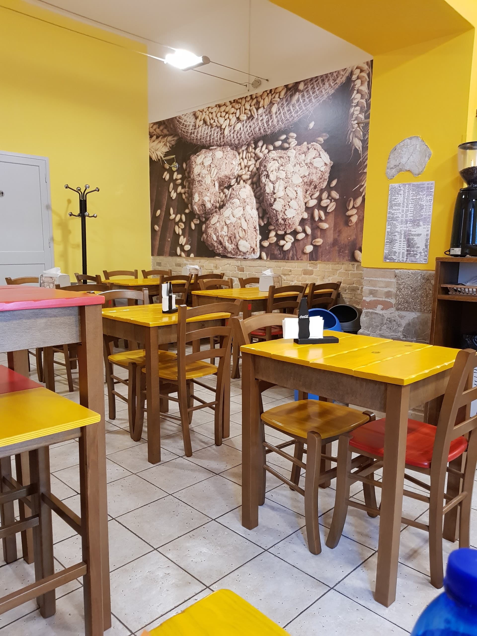 Pizzeria grano in pala di Pizza &amp; Co. Srl - Ristorante a Teramo