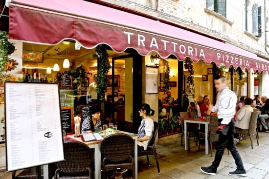 TRATTORIA AI BOTTERI - Ristorante a Venezia