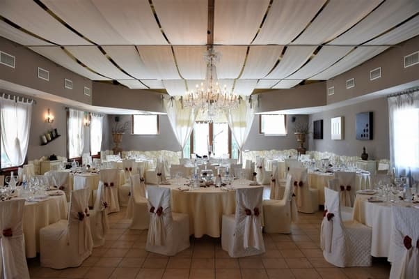 Immagine di copertina del ristorante Tenuta Marchesi Fezia
