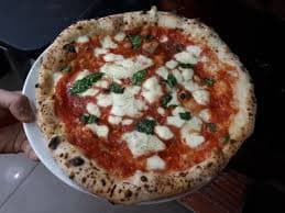 Pizzeria Rapuano - Ristorante a Napoli