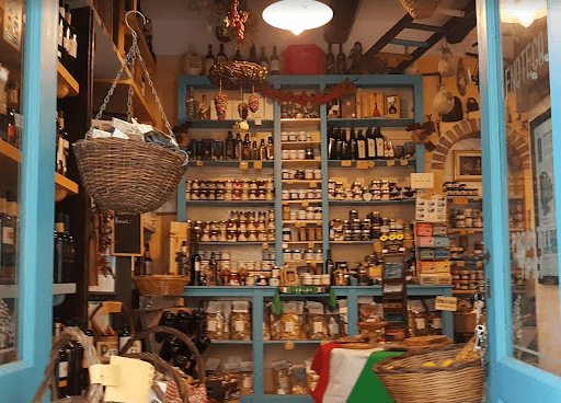 Immagine di copertina del ristorante La Farmacia Dei Sani - Enoteca Di Rinaldi Giovanna