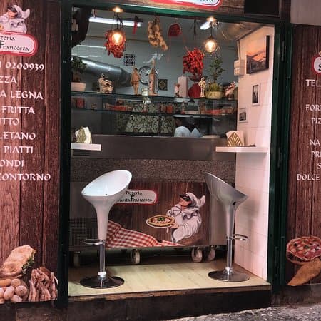 Pizzeria Santa Francesca  - Ristorante a Napoli