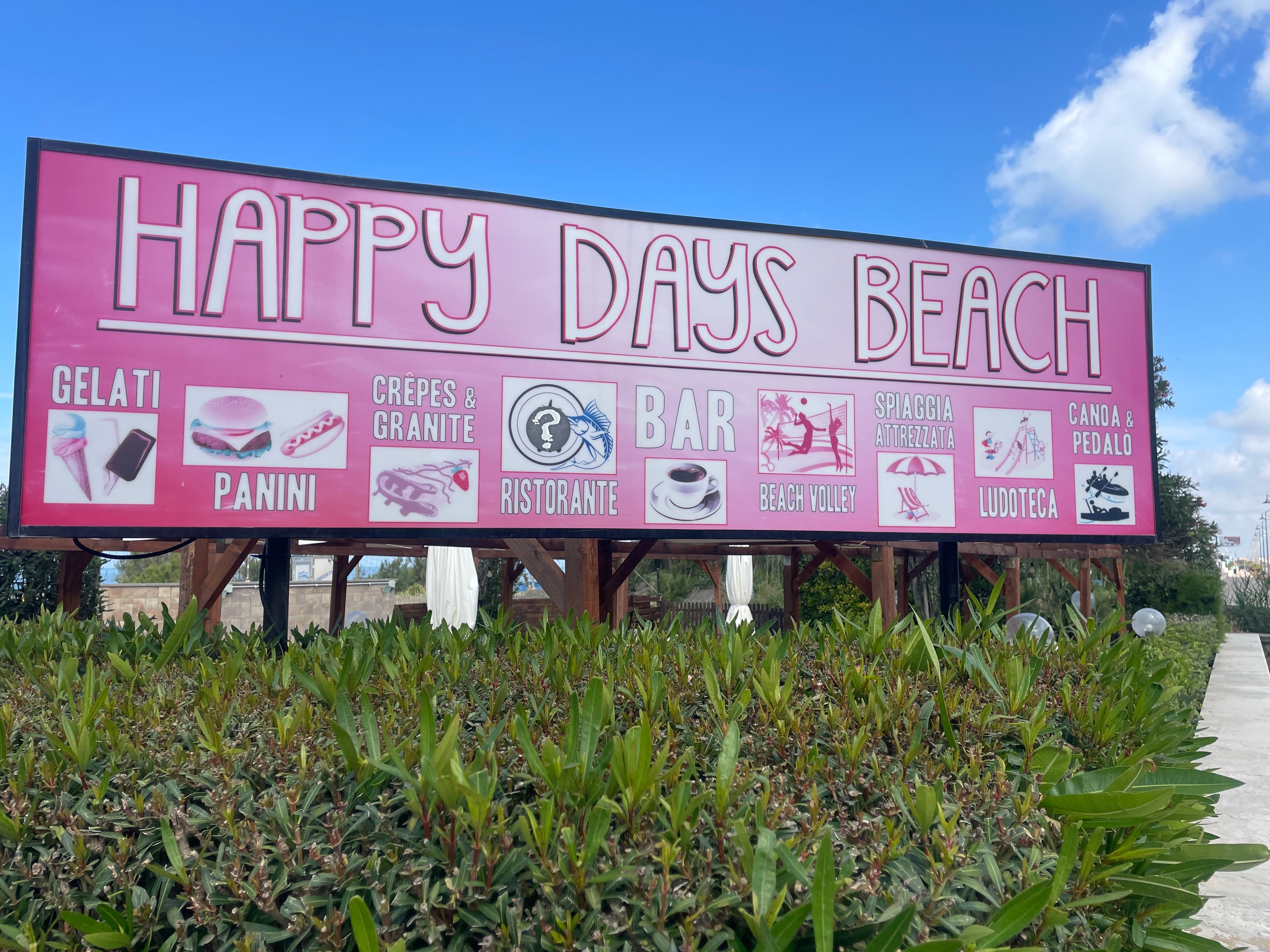 Happy Days Beach - Ristorante a Lido di Tarquinia