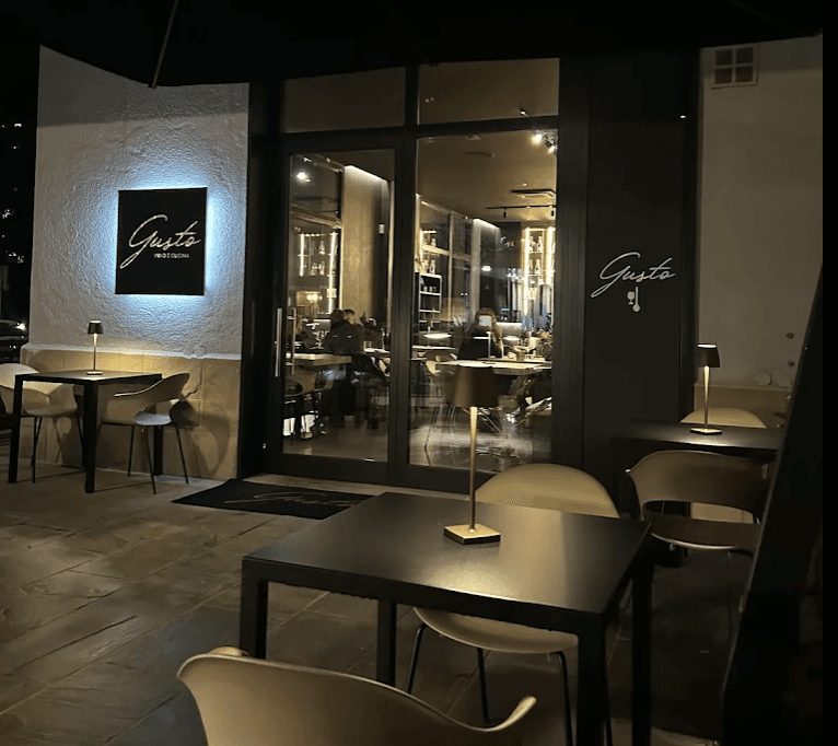 Immagine di copertina del ristorante Gusto - vino e cucina
