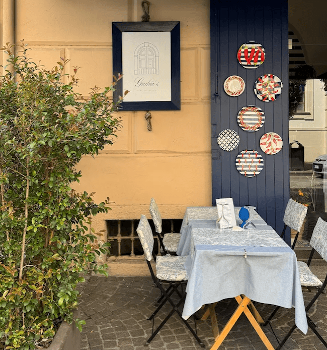 Immagine di copertina del ristorante Giulia's Wine Restaurant