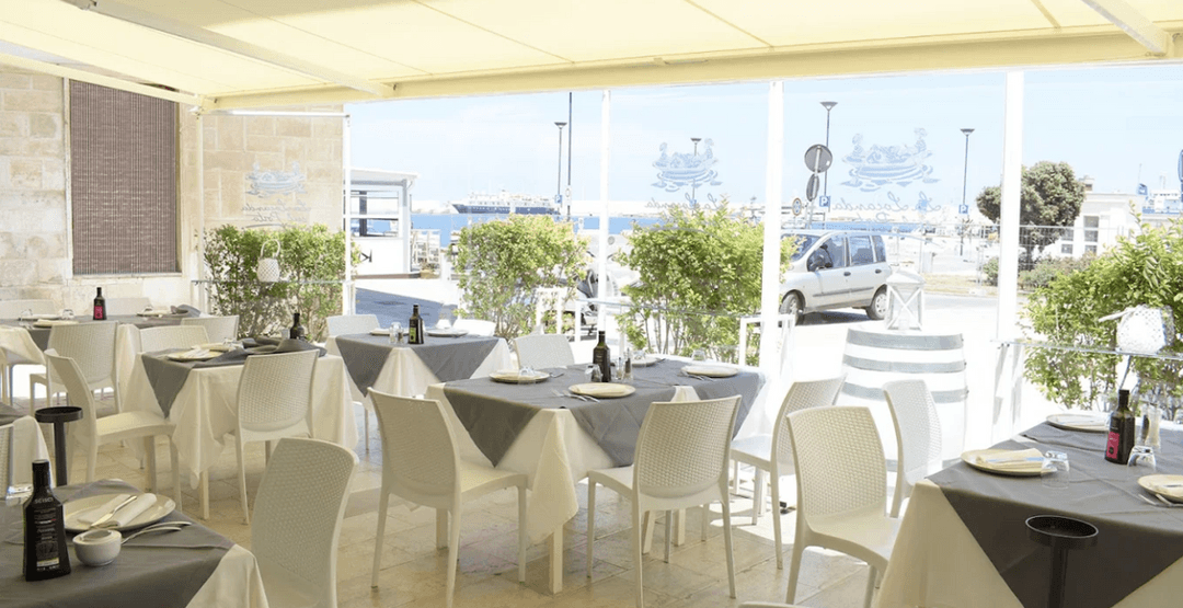 Immagine di copertina del ristorante La Locanda sul Porto