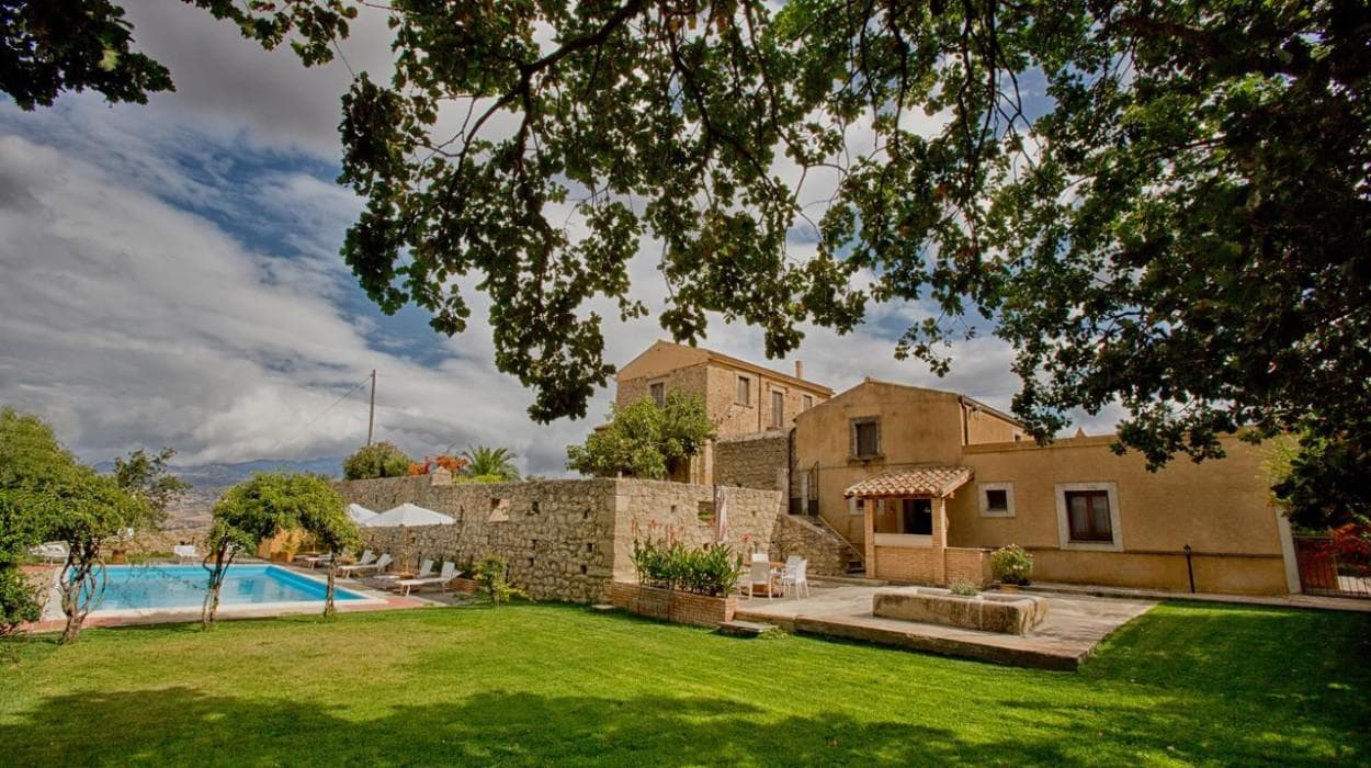 Agriturismo Baglio San Pietro - Ristorante a Nicosia