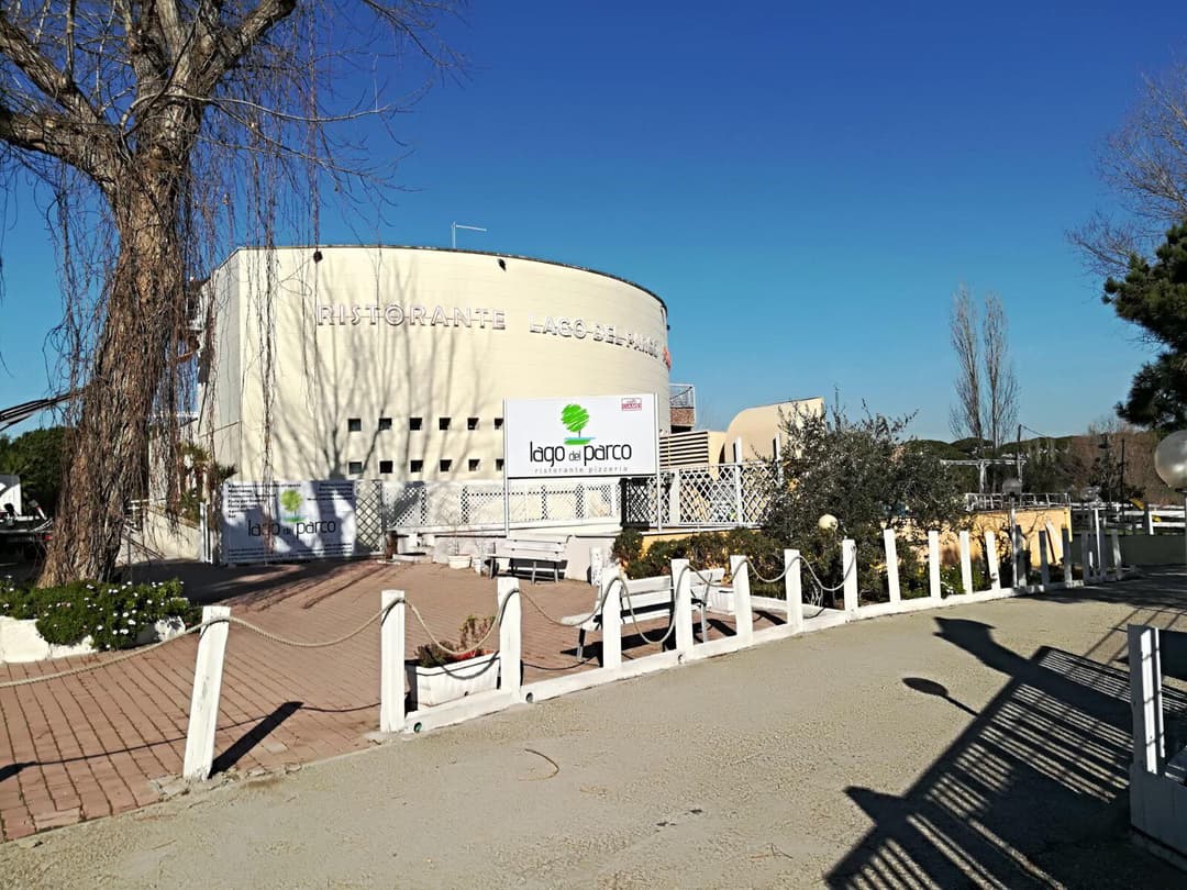 Immagine di copertina del ristorante Ristorante Lago del parco