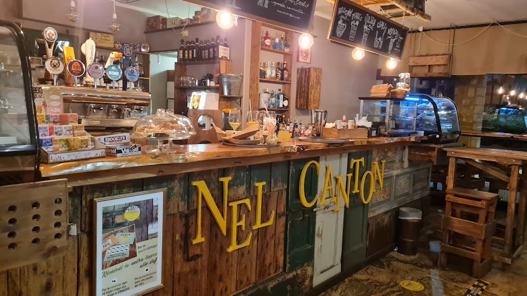 Immagine di copertina del ristorante Nel Canton Different Café