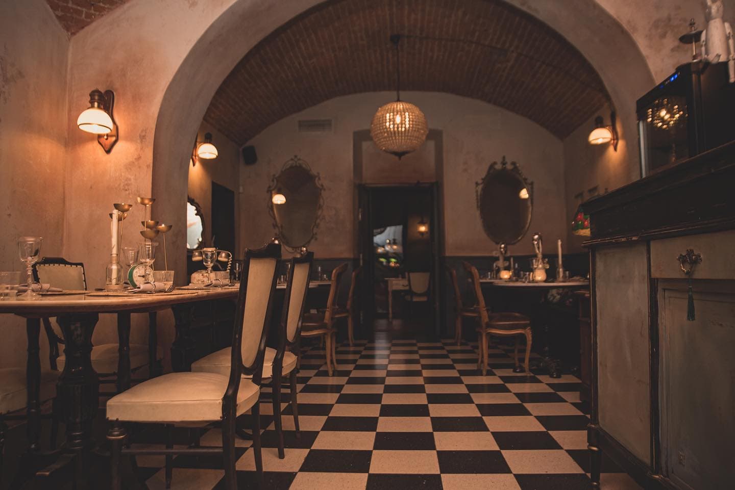 Immagine di copertina del ristorante White Rabbit