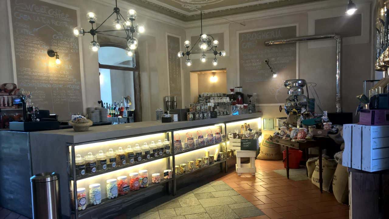 Drogheria Caffè - Ristorante a Oleggio