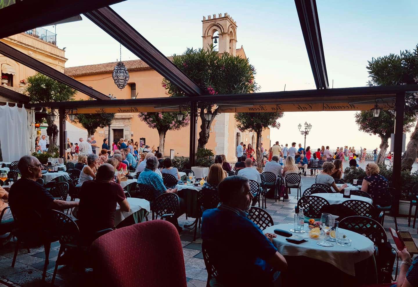 Mocambo Bar - Ristorante a Taormina
