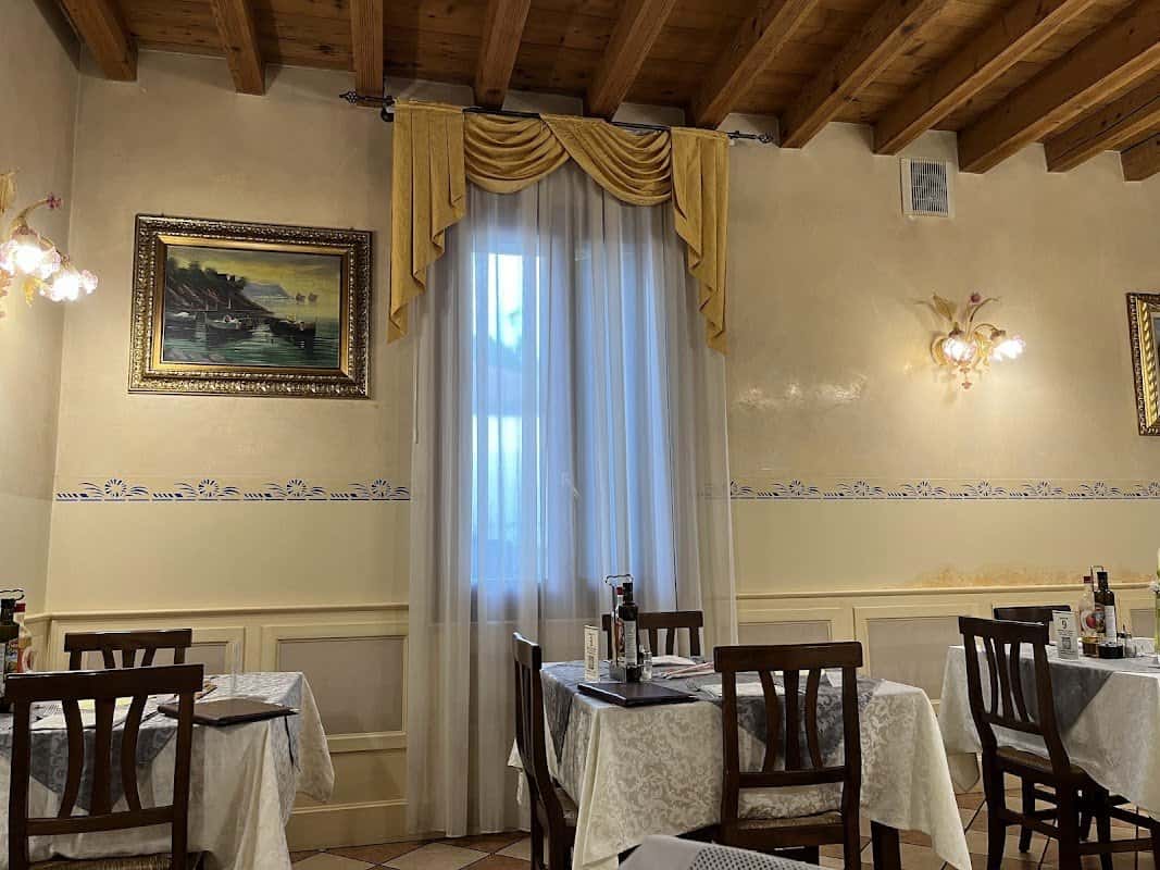 LA BOTTE | Bar • Ristorante • Pizzeria - Ristorante a Megliadino San Vitale