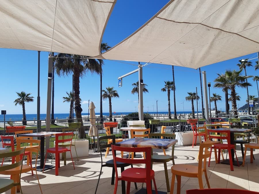 SINGLE FIN - Ristorante a Marina di Andora